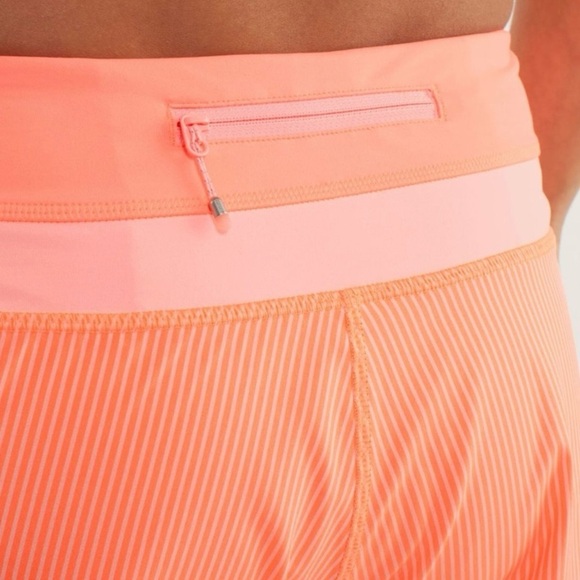 Lululemon Groovy Run: Speed Short
Wagon Stripe Pop Orange / Pop Orange - Picture 6 of 8